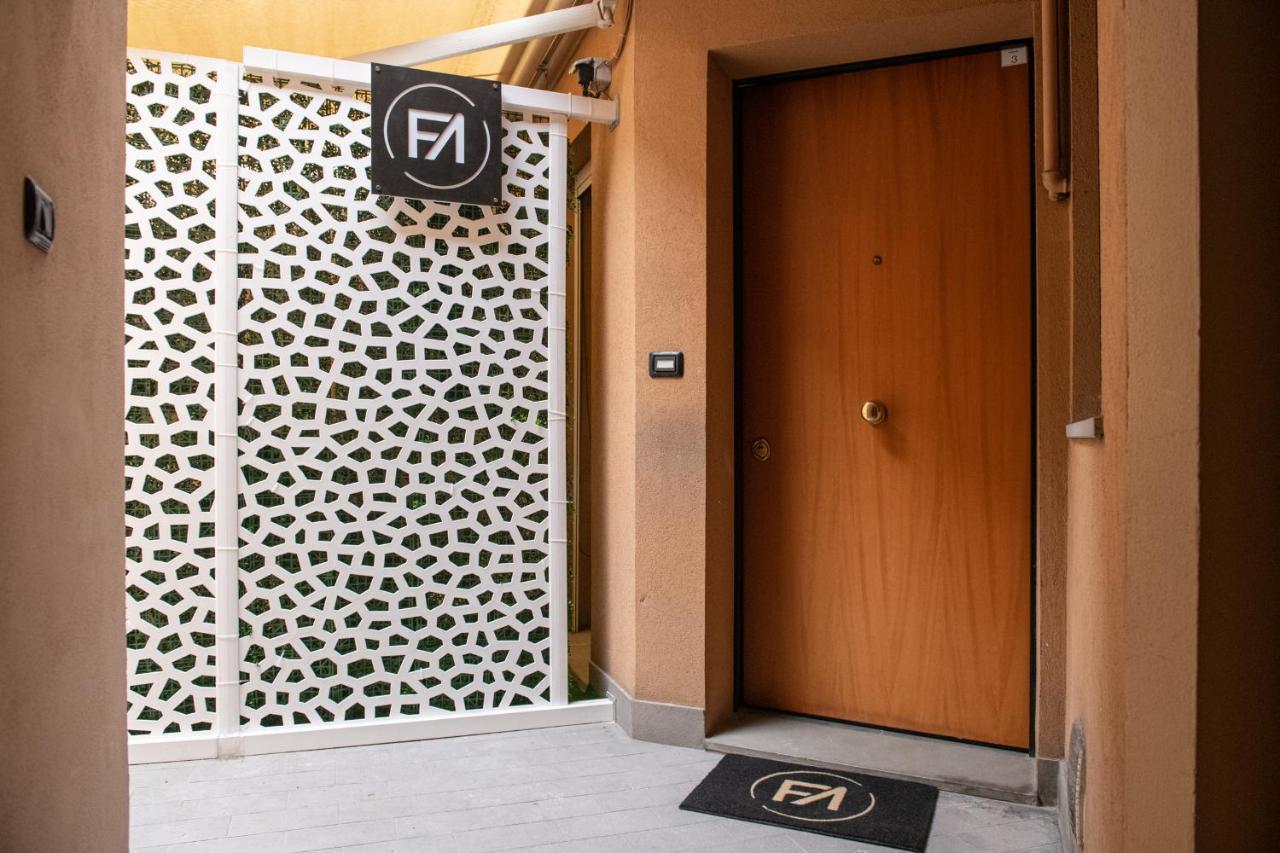 Fashion Apartment Gold Bologna With Jacuzzi & Car Garage Buitenkant foto